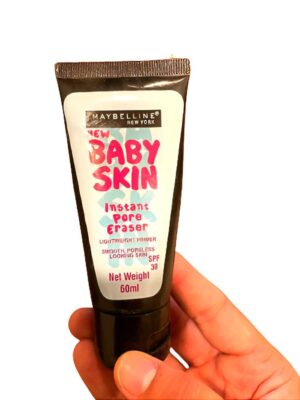 Maybelline Baby Skin Instant Pore Eraser | Light Weight Primer | Smooth Poreless Looking Baby Skin -- 60ml