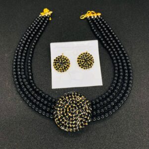 Stylish Pearls Necklace Set Stud With Earrings For Girls & Woman - Black