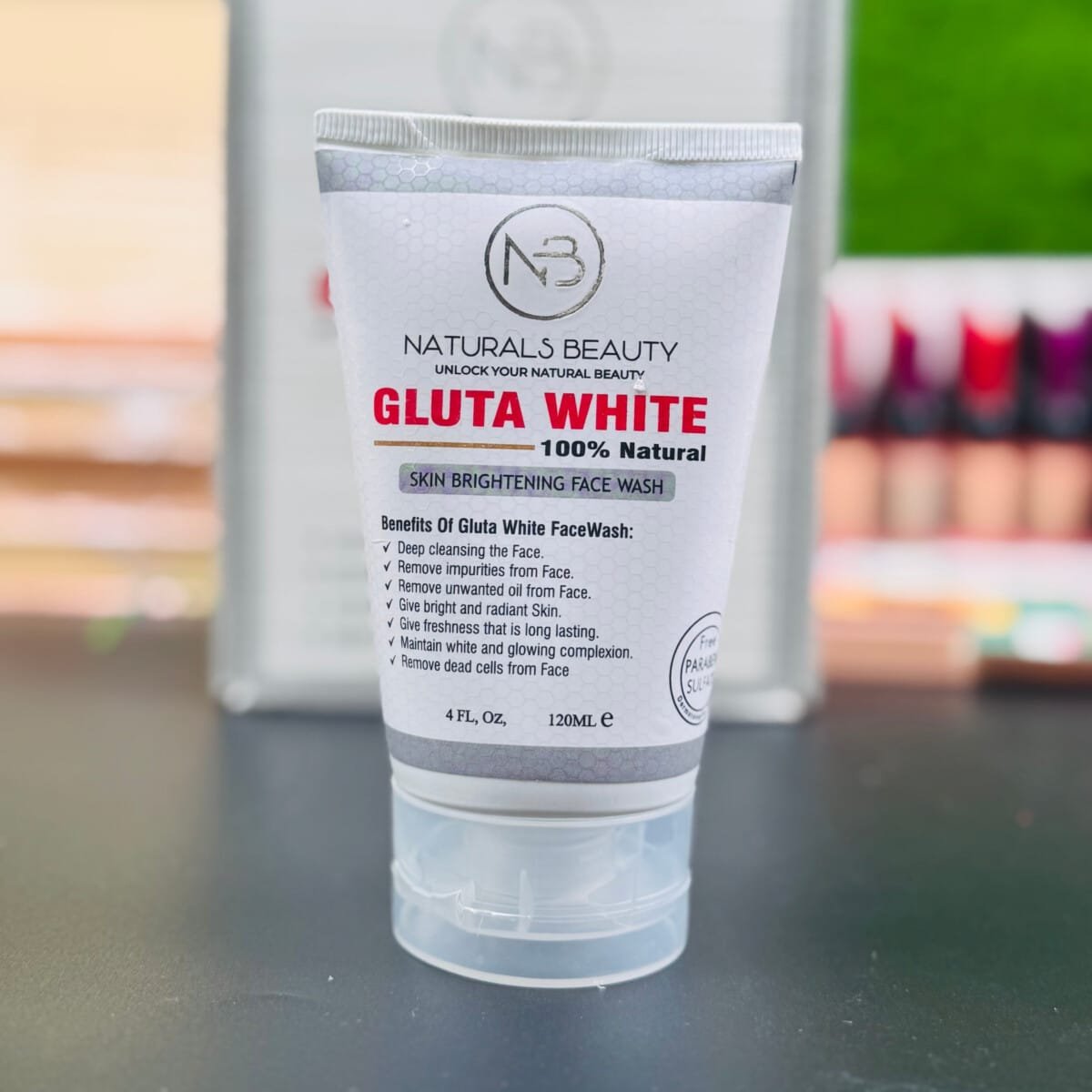 Gluta White Original Skin Brightening Face Wash Glow Naturally 120 ml