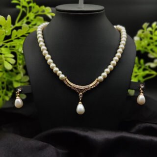 Imported Elegant Gold-Plated Pearl Necklace with Teardrop Pendant | Girls Women Fashion