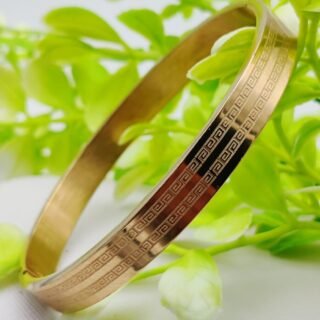 Adjustable Cartier Heart Charm Bracelet ? Imported Luxury Gold Bracelet | Best Quality Artificial Bracelet For Girls & Women | Bracelet For Every Occasion | Elegant Design ?