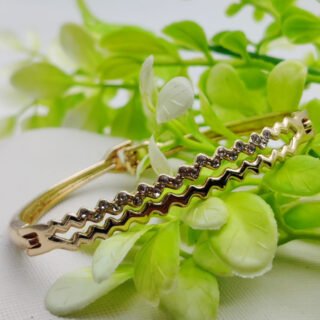 Adjustable Imported Luxury Zig-Zag Crystal Bracelet ? A True Statement of Elegance | Best Quality Artificial Bracelet For Girls & Women | Bracelet For Every Occasion | Elegant Design