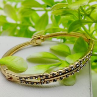 Imported Adjustable Crystal Bracelet ? Dazzle in Elegance | Best Quality Artificial Bracelet For Girls & Women | Bracelet For Every Occasion | Elegant Design