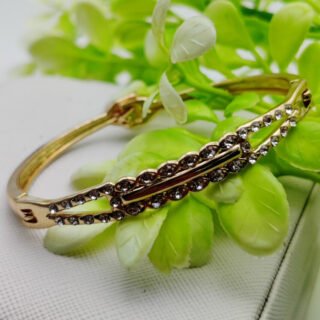 Imported Adjustable Crystal Bracelet ? Dazzle in Elegance | Best Quality Artificial Bracelet For Girls & Women | Bracelet For Every Occasion | Elegant Design