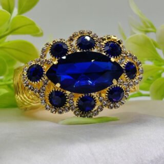 Imported Exquisite Oval Crystal Adjustable Bracelet - Imported Luxury Jewelry | Adjustable Bracelet ? Best Quality Artificial Bracelet For Girls & Women | Bracelet For Every Occasion - Random Color?