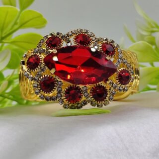 Imported Exquisite Oval Crystal Adjustable Bracelet - Imported Luxury Jewelry | Adjustable Bracelet ? Best Quality Artificial Bracelet For Girls & Women | Bracelet For Every Occasion - Random Color?