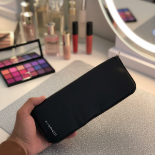 Mac Makeup Brush Set In A Black Travel Case Perfect Choice For Daily Makeup And Travel Needs Cartflix.pk