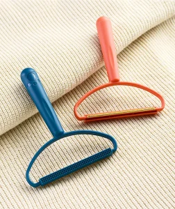 Cloth fuzz remover (Random color) Cartflix.pk