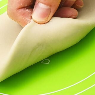 Big Size Silicone Baking Roti Mat With Measurements Heat Resistant Cookie Sheet Oven Liner | Non Stick Flour Rolling Mat | Baking Mat Kneading Dough Pad (Random Color)